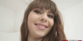 Hos big booty rides cock