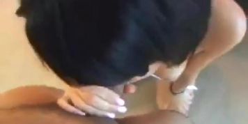 Cream pied teen