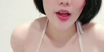 TH Live Strip Girl Zaii 01