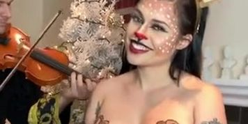 Delicious female to celebrate Christmas