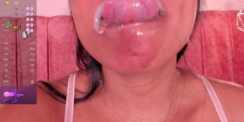 Ebony Mouth Tongue Spit Tease Then Doggystyle Pose Showing Sexy Ass