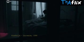 Joke Devynck Sexy Scene  in Het Goddelijke Monster
