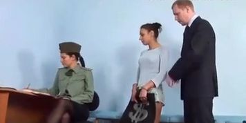 Everyday life of customs inspectors
