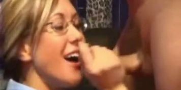 highclass office mouthfuck 2