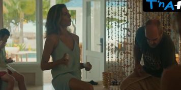 Barbara Santa Cruz Lesbian,  Breasts Scene  in Samana Sunrise