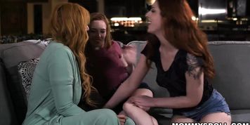 MILF Lauren Phillips taste her two stepdaughters wet horny clit (Madi Collins, Scarlett Mae)