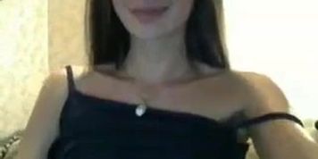 Sexy cambabe lets us smell her booty