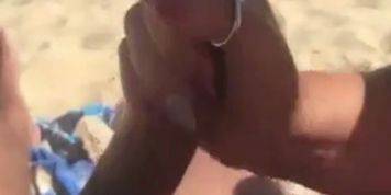 Sucette a la plage