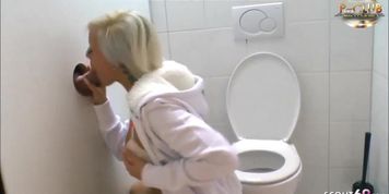 Screw Stranger Dick At Glory Hole - German Teen At Toilet