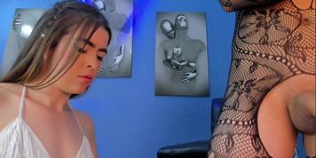 Beatiful shemale blowjob