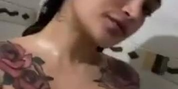 MATUGARCES IN THE SHOWER
