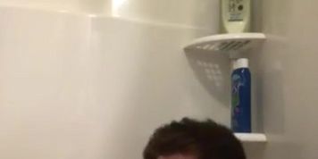 Full bath with me I love all u 