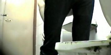 Beautiful pissing movie of some babes in the toilet