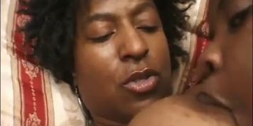 BBW ebony lesbians - video 1