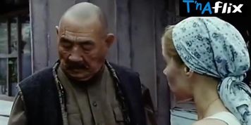 Yekaterina Rednikova Sexy Scene  in Podarok Stalinu