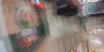 PISS JAPAN TV - Cute asian teen peeing in public