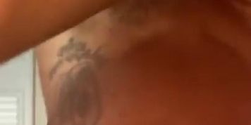 5am session! My pussy keeps squirting 