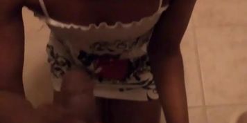 Ebony amateur gf gives head in bathroom