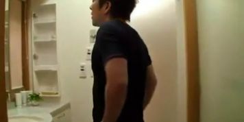 Hot Japanese MILF gets banged good