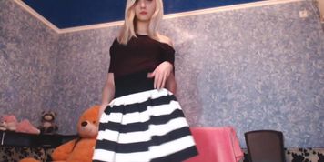 Cute blond model cam tease