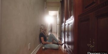 Kayden Helps Ryan to Forget Her Man (Kayden Kross, Ryan Ryans)