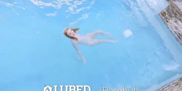 Seductive Lubed Up Fuck with Open Minded Kallie Taylor