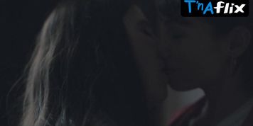 Marta Valles Lesbian Scene  in The Invisible Girl