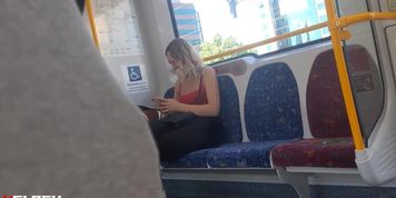Face Palm Bulge flash