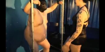 German Ballbusting Hard to Watch