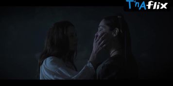 Bea Segura Lesbian Scene  in Beguinas