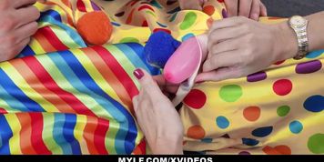 Mylf - Sexy Cougar (Alana Cruise) Gets Fucked By A Big Cock Clown (Savannah Fyre, Sweet Paige)