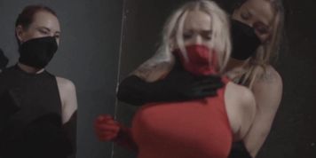 Zako Girl KO in boots and gloves 2