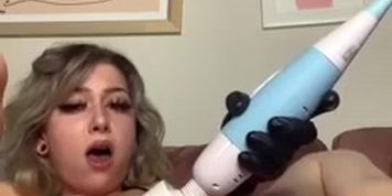NikkiLafae Vibrator OF
