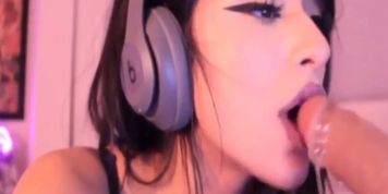 Deutsches ASMR Girl Oralsex Sounds