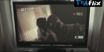 Mary Elizabeth Winstead Underwear Scene  in Fargo