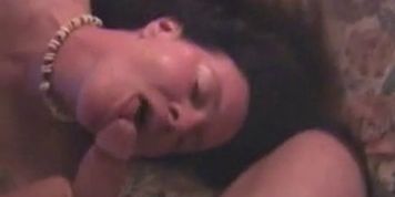 MOM BLOWS VACATIONING STUDENT WHILE FAT HUBBY IS GOLFING