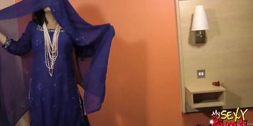 Indian girl Rupali using a vibrator masturbating