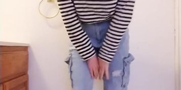 Pee Desperation and Wetting