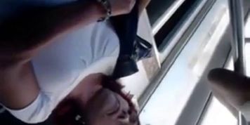Encoxada Arrimon Touching Hand in Bus
