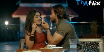 Khushi Dubey Sexy Scene  in Aashiqana