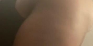 Onlyfans: DEESOSEXY Ebony throwing ass & rubbing pussy