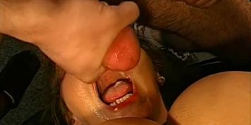 Steamy hot pussy pleasuring - video 29