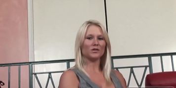 Cheating Wife With Amazing Tits (Juliana Jolene)