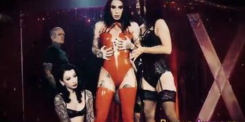 Punk slut gets bukkaked after anal