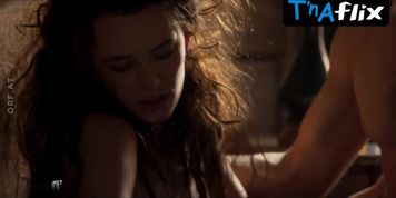 Ella Rumpf Butt,  Breasts Scene  in Freud