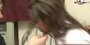 Spanish schoolgirl needs money and tries homemade porn (AmateurLatin)