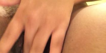 Teen masturbation finger my tight pussy