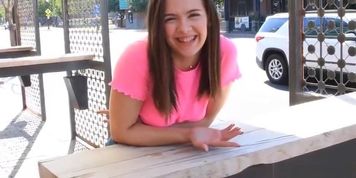 Flexible teen in public (Marina Visconti)