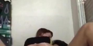 Sentada novinha