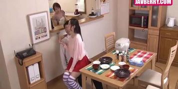 Sis And Brother (Emiri Seo, Emiri Suzuhara)